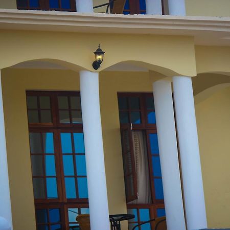 Hillstarh Hotel Дар-ес-Салам Екстер'єр фото